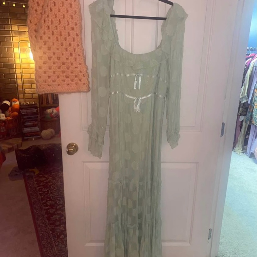 Elegant Green Maxi Dress